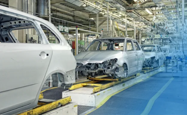 自動車工場の床